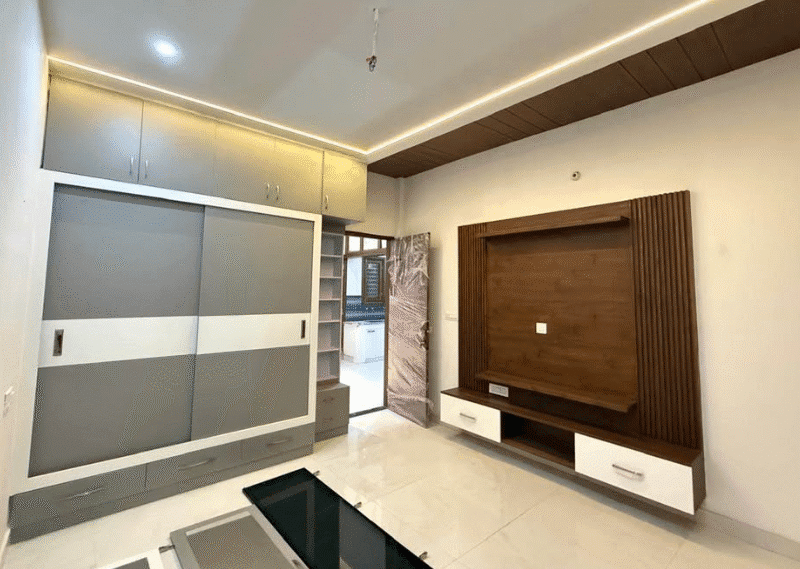 INDEPENDENT 4 BHK KOTHI Size - 150 Gaj Sec-125 Sunny Enclave Mohali